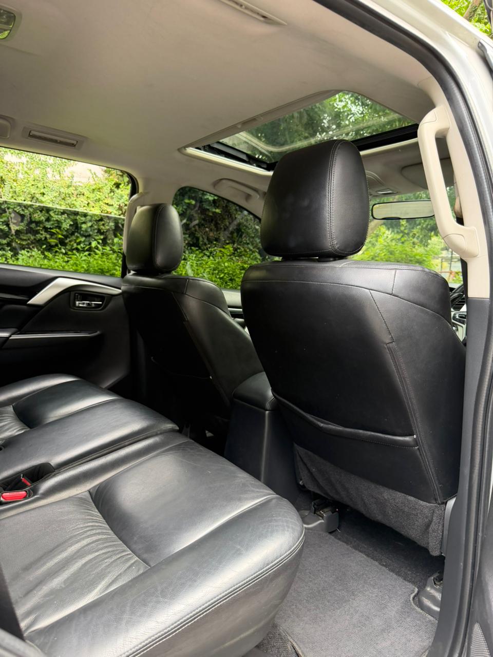 Gambar Pajero sport 2.4 dakar at 